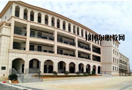 德安中等職業(yè)技術(shù)學(xué)校2020年報名條件、招生要求、招生對象
