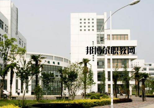 江西建設(shè)工程學(xué)校怎么樣、好不好