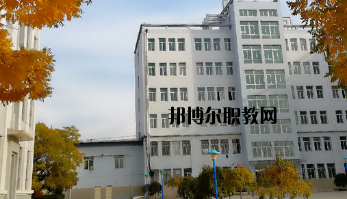 甘肅化工技工學(xué)校2020年報(bào)名條件、招生要求、招生對(duì)象
