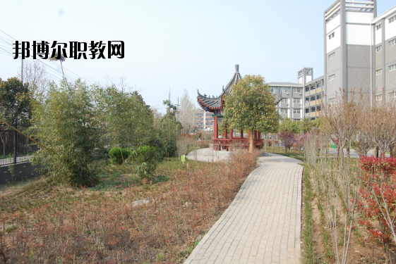 許昌工商管理學(xué)校2021年報(bào)名條件、招生要求、招生對(duì)象