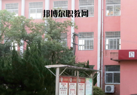 合肥商貿(mào)科技學(xué)校2020年報名條件、招生要求、招生對象 