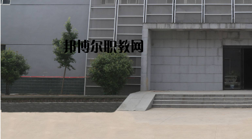 許昌職業(yè)技術(shù)學(xué)院附屬中專2021年報名條件、招生要求、招生對象