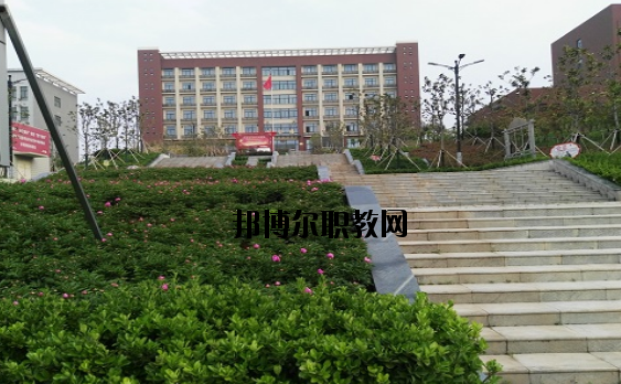 平頂山中醫(yī)藥學(xué)校怎么樣、好不好