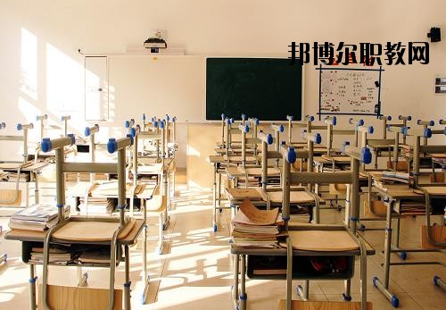 寧波東坤職業(yè)高級(jí)中學(xué)2020年報(bào)名條件、招生要求、招生對(duì)象