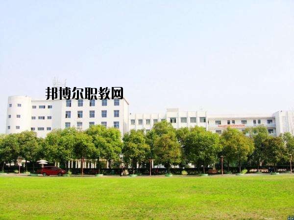 博愛(ài)職業(yè)中等專業(yè)學(xué)校2021年報(bào)名條件、招生要求、招生對(duì)象