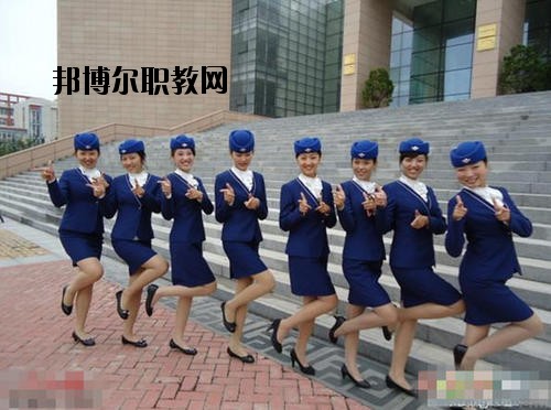 成都翔飛航空職業(yè)技術(shù)學(xué)校2020年報名條件、招生要求、招生對象