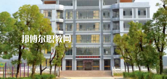 廣西正久職業(yè)學(xué)校怎么樣、好不好