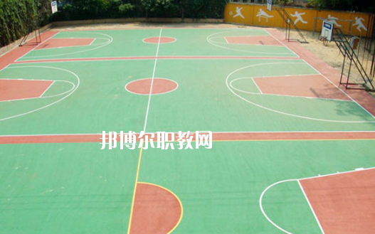 廣州市穗華職業(yè)技術學校2020年報名條件、招生要求、招生對象
