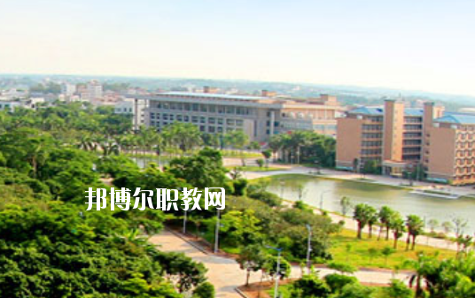 湛江理工職業(yè)學(xué)校2020年報(bào)名條件、招生要求、招生對(duì)象