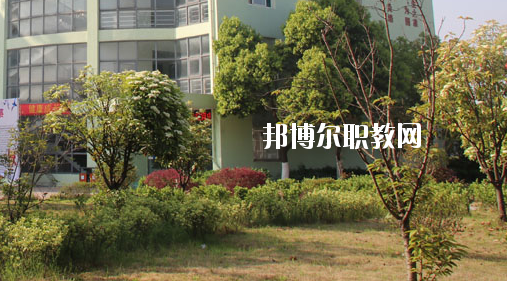 合肥騰飛學(xué)校2020年報名條件、招生要求、招生對象