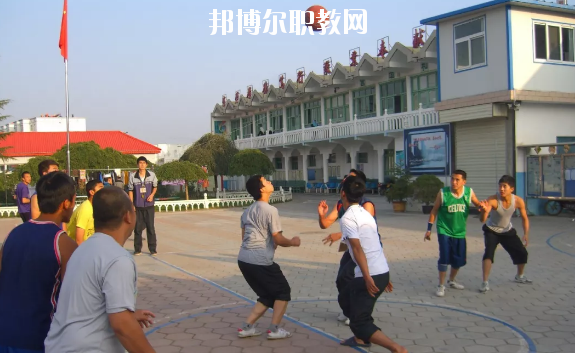 張家川縣阿拉伯語(yǔ)言學(xué)校2020年報(bào)名條件、招生要求、招生對(duì)象