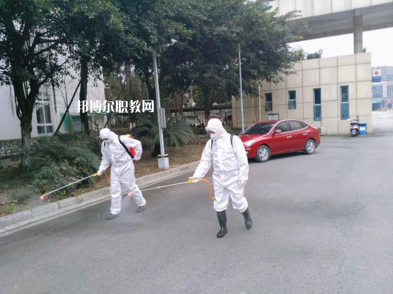 德陽科貿職業(yè)學院中專部2020年報名條件、招生要求、招生對象