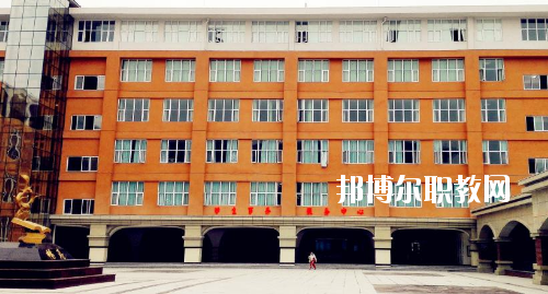 貴州護(hù)理職業(yè)技術(shù)學(xué)院(中職部)2020年報(bào)名條件、招生要求、招生對(duì)象