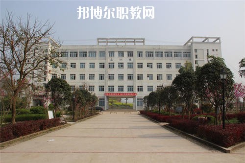 遂寧安居職業(yè)高級中學(xué)校2020年報名條件、招生要求、招生對象