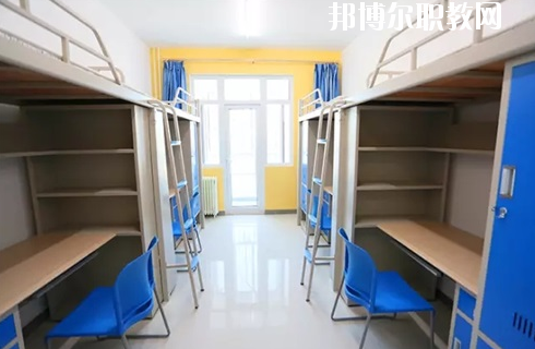 唐山實驗中等專業(yè)學校2020年宿舍條件