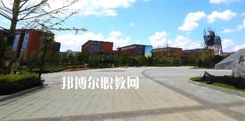 貴州輕工職業(yè)技術(shù)學(xué)院中專部怎么樣、好不好