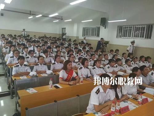 河南省經(jīng)濟(jì)技術(shù)中等職業(yè)學(xué)校2021年報(bào)名條件、招生要求、招生對(duì)象