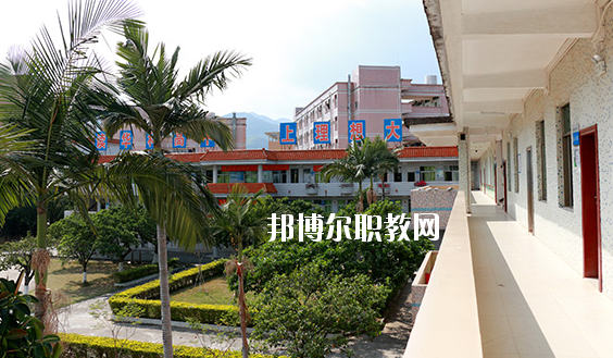 惠州華科職業(yè)高級中學(xué)怎么樣、好不好
