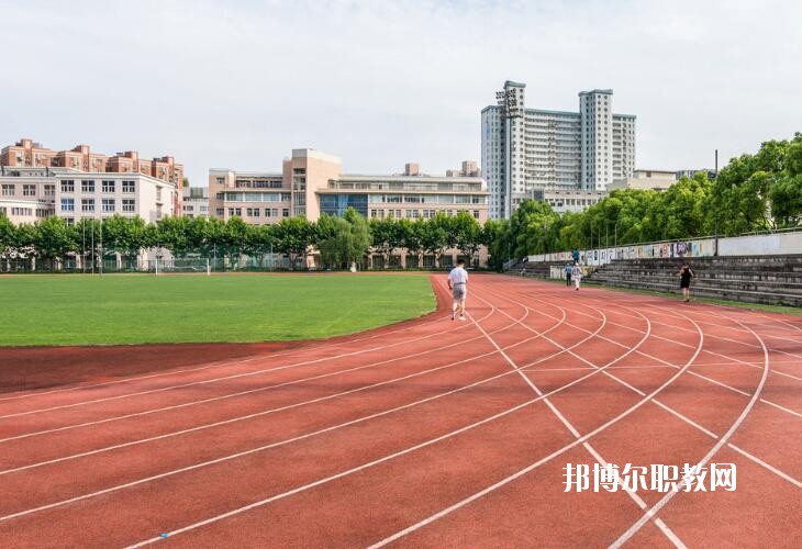 重慶藝才高級技工學校2020年報名條件、招生要求、招生對象