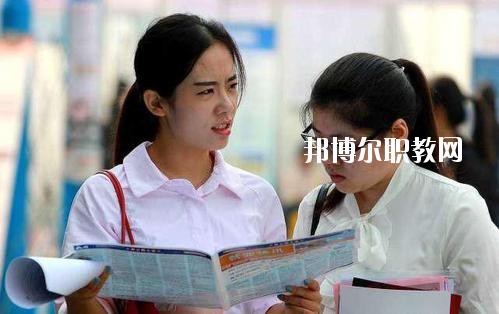 四川2020年讀幼師學(xué)?？梢钥即髮W(xué)嗎