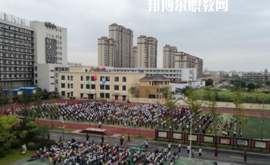 和縣機電工程學(xué)校2020年報名條件、招生要求、招生對象 