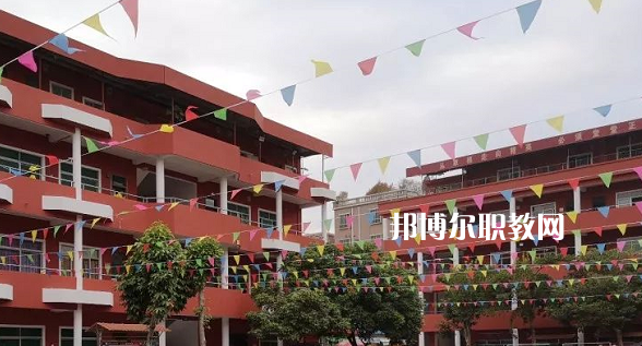 東莞鼎文職業(yè)技術(shù)學(xué)校2021年報名條件、招生要求、招生對象