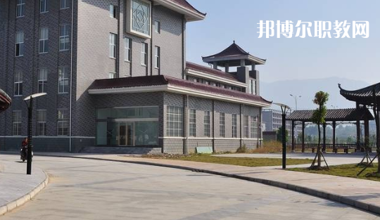 安徽黃梅戲藝術(shù)職業(yè)學(xué)院(中專部)2021年報名條件、招生要求、招生對象