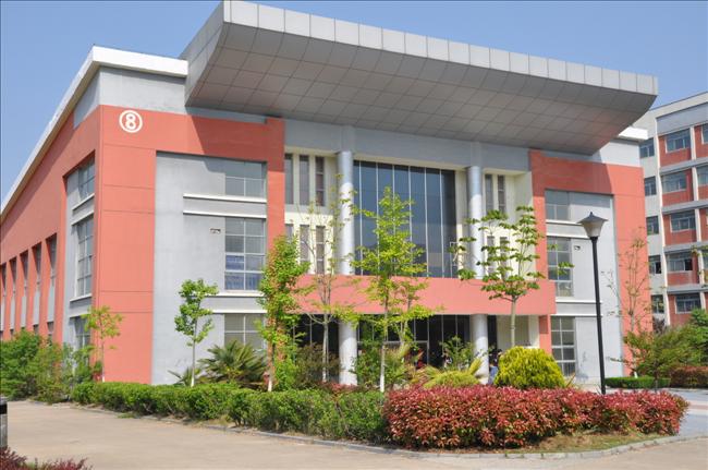 江蘇省東海中等專業(yè)學(xué)校怎么樣、好不好