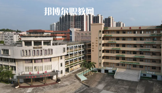 鶴山職業(yè)技術學校網站網址