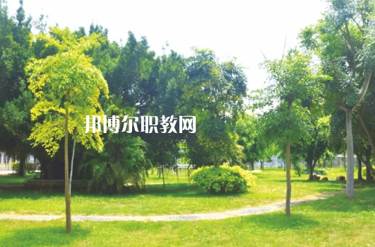 吳川職業(yè)高級(jí)中學(xué)2021年招生簡章