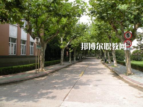 成都機械電子職業(yè)技術(shù)學(xué)校2021年招生錄取分?jǐn)?shù)線