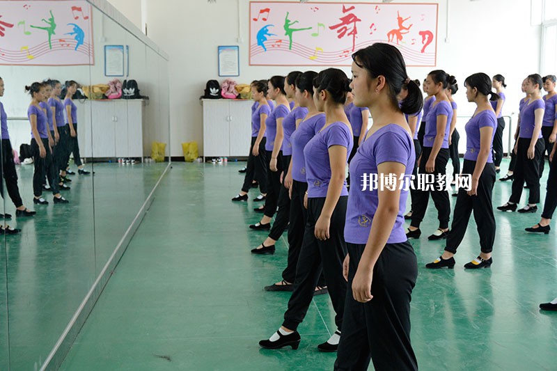 惠水中等職業(yè)學校2021年報名條件、招生要求