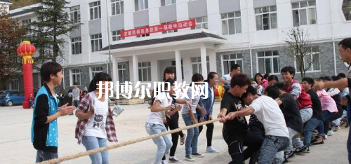 安順民族職業(yè)技術(shù)學(xué)校2021年報(bào)名條件、招生要求、招生對(duì)象