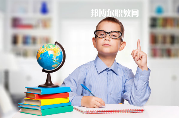 重慶2021年中專(zhuān)學(xué)校什么專(zhuān)業(yè)適合男生
