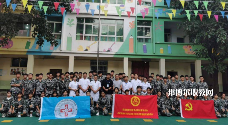 西雙版納經(jīng)濟管理職業(yè)學校2021年報名條件、招生要求、招生對象
