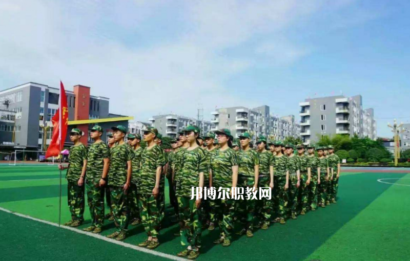 尋甸縣職業(yè)高級中學2021年招生辦聯(lián)系電話