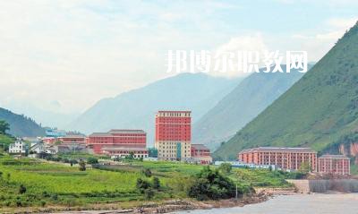 怒江州民族中等專業(yè)學(xué)校怎么樣、好不好