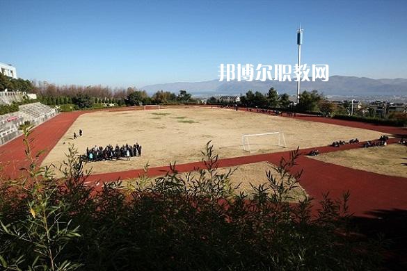 大理州財(cái)貿(mào)學(xué)校2021年報(bào)名條件、招生要求、招生對(duì)象