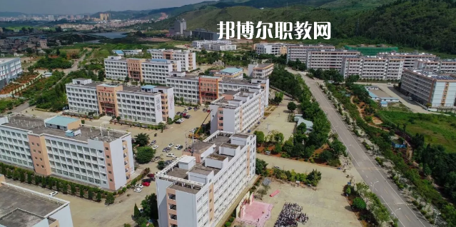 文山農(nóng)業(yè)學校2021年報名條件、招生要求、招生對象
