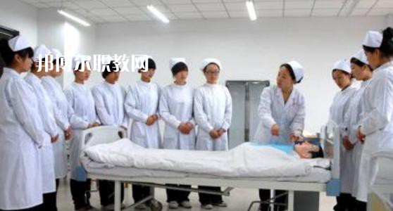 曲靖衛(wèi)生學校2021年報名條件、招生要求、招生對象