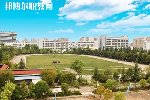 曲靖財(cái)經(jīng)學(xué)校怎么樣、好不好