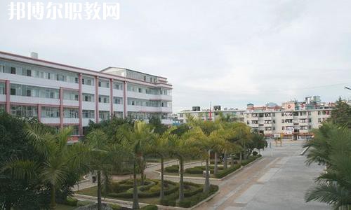云南省普洱衛(wèi)生學(xué)校怎么樣、好不好