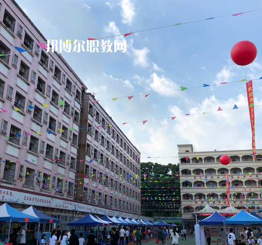 廣東創(chuàng)業(yè)工貿(mào)技工學校怎么樣、好不好