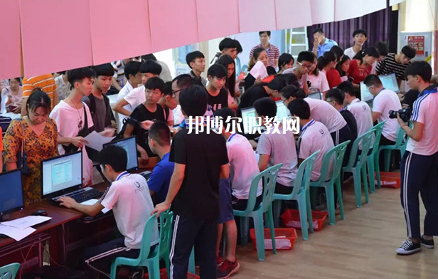 普寧科技職業(yè)技術(shù)學(xué)校怎么樣、好不好