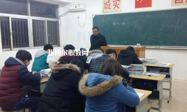 泰州市體育運(yùn)動(dòng)學(xué)校2022年報(bào)名條件、招生要求、招生對(duì)象