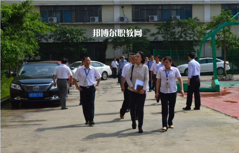 重慶渝北區(qū)竟成中學(xué)校2022年報(bào)名條件、招生要求、招生對(duì)象