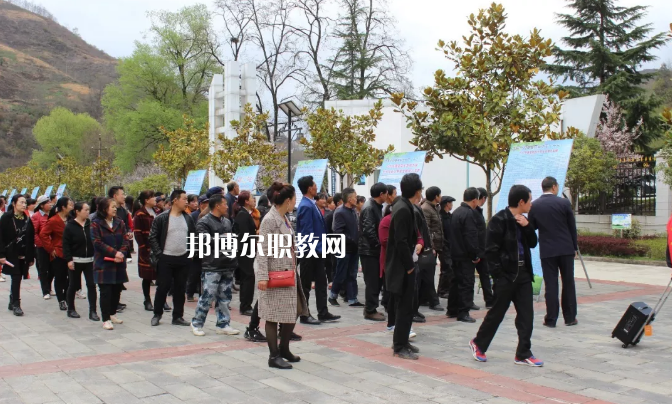 康縣職業(yè)技術(shù)學(xué)校2022年學(xué)費(fèi)、收費(fèi)多少