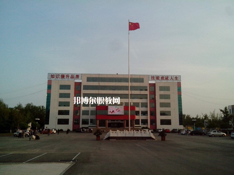 隴南農(nóng)業(yè)學(xué)校2022年報(bào)名條件、招生要求、招生對(duì)象