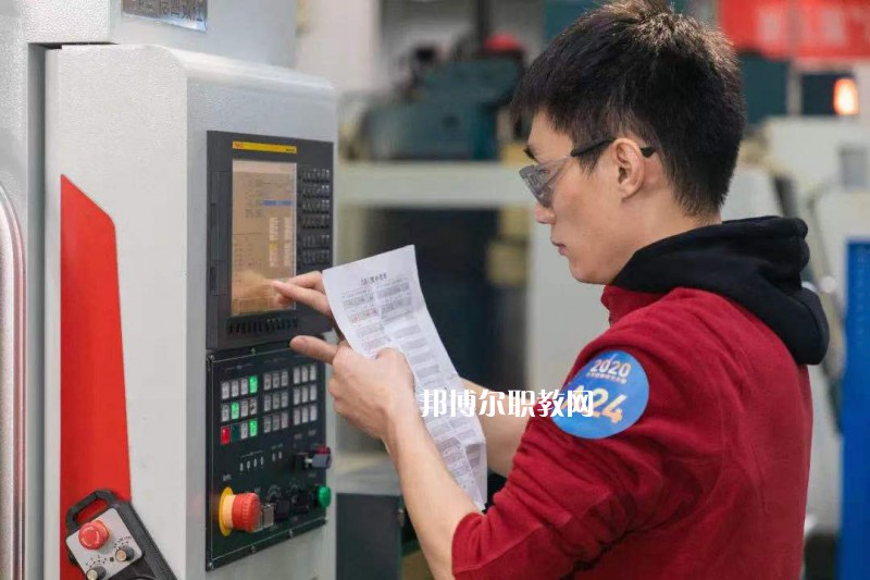江蘇昆山第一中等專(zhuān)業(yè)學(xué)校2022年報(bào)名條件、招生要求、招生對(duì)象