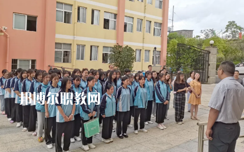 遵義市紅花崗區(qū)經(jīng)濟職業(yè)技術(shù)學校2022年報名條件、招生要求、招生對象